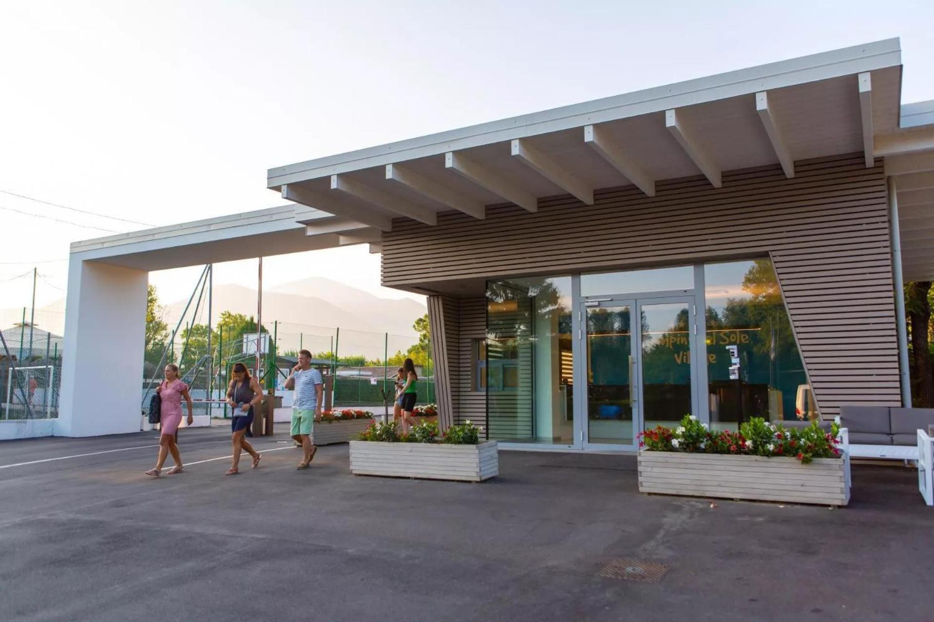 Estivo Premium Deluxe Mobile Homes On Camping Del Sole Village Iseo Dış mekan fotoğraf